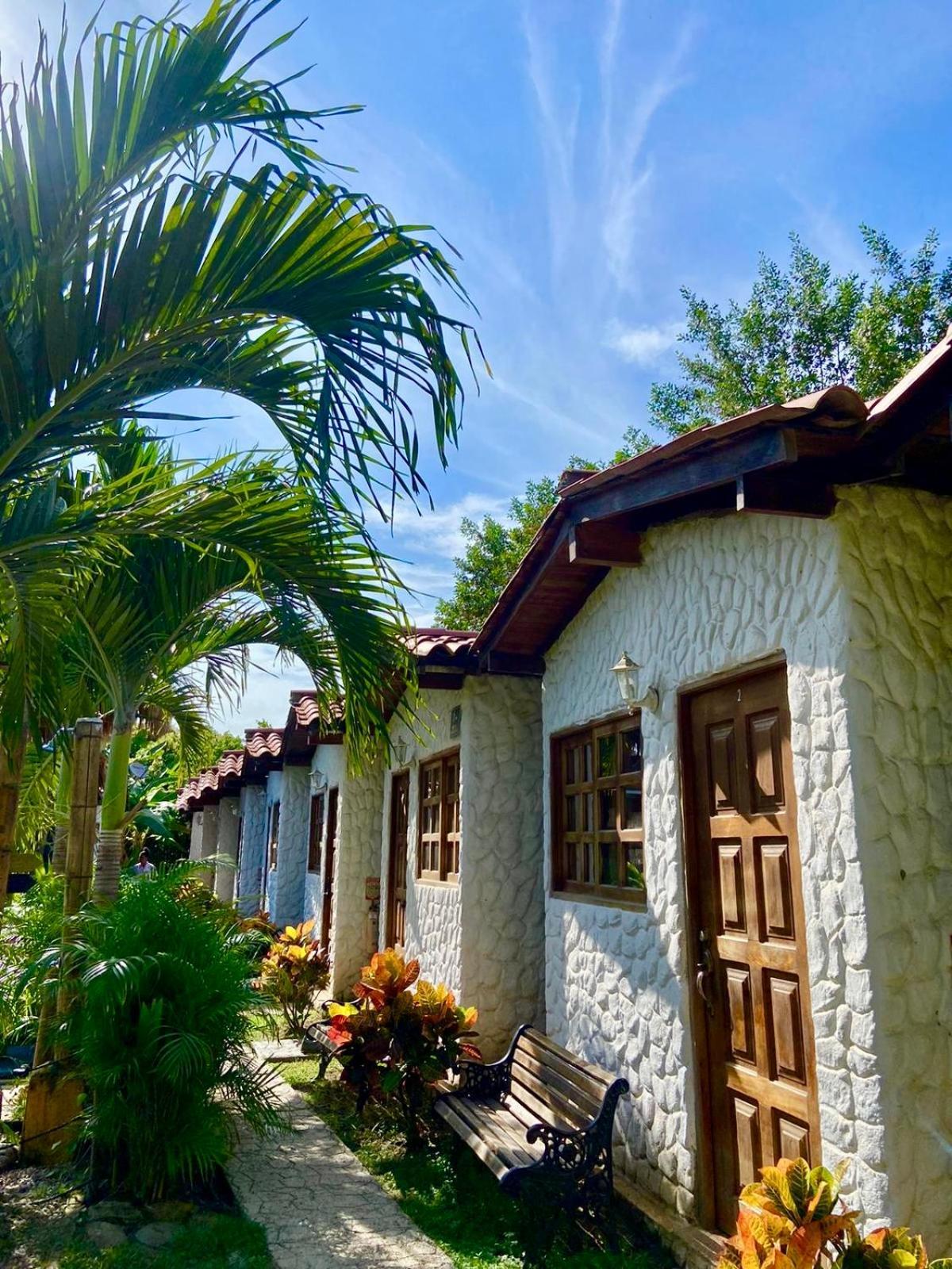 Hotel Palomino Sunrise Exterior foto